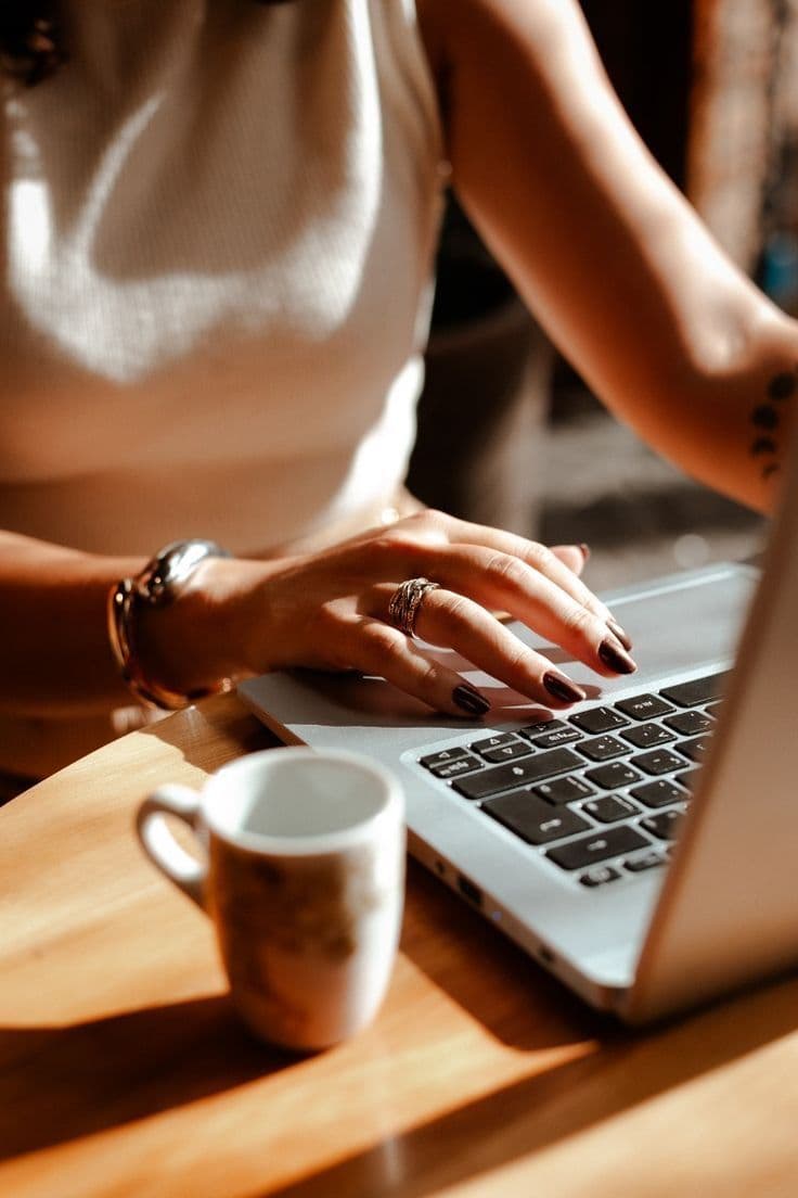 Choosing Between Telehealth Therapy BC and Waiting for in-Person Care